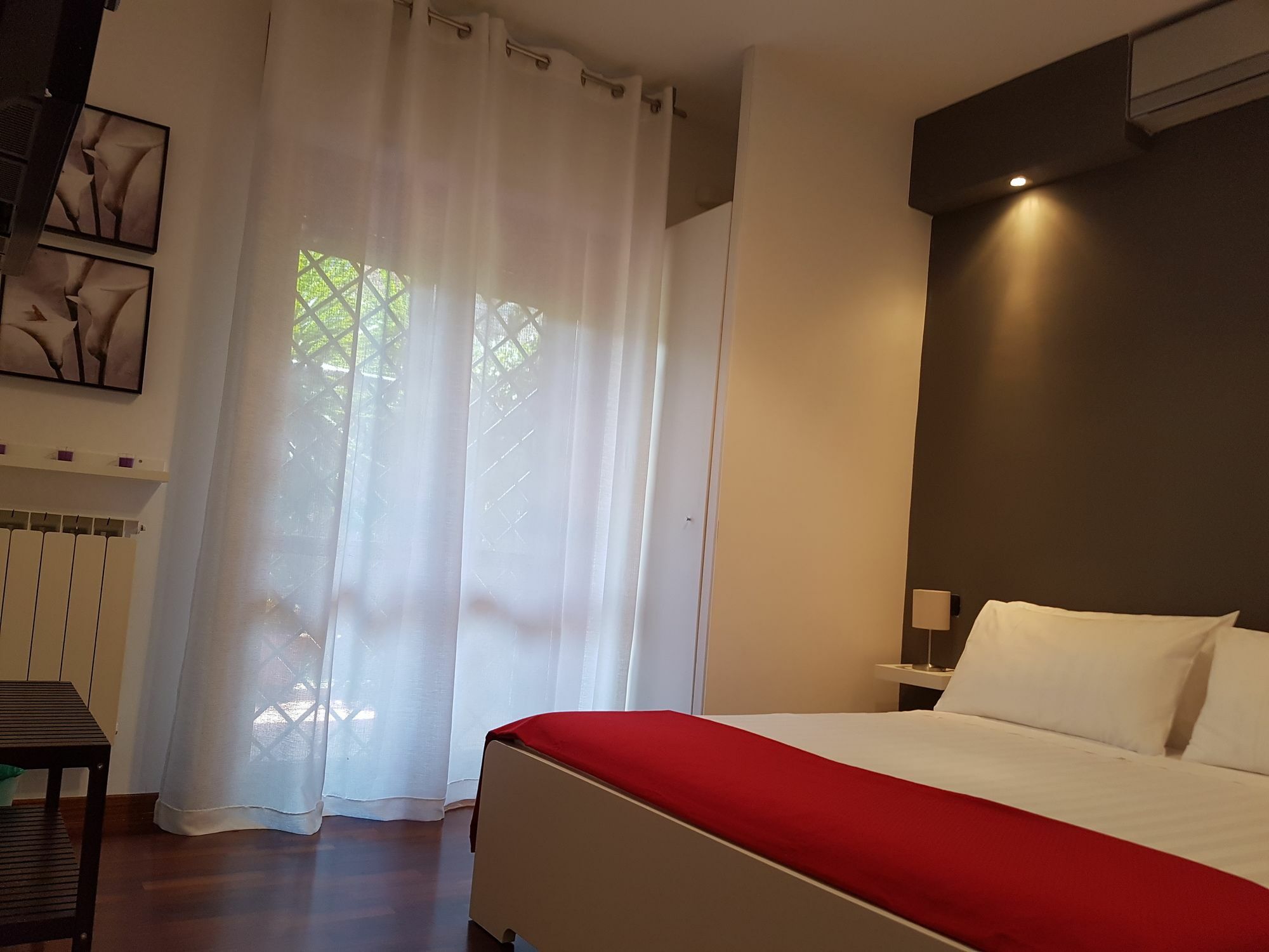 Stoccolma 11 Airport And Fiera Apartment Фиумичино Екстериор снимка