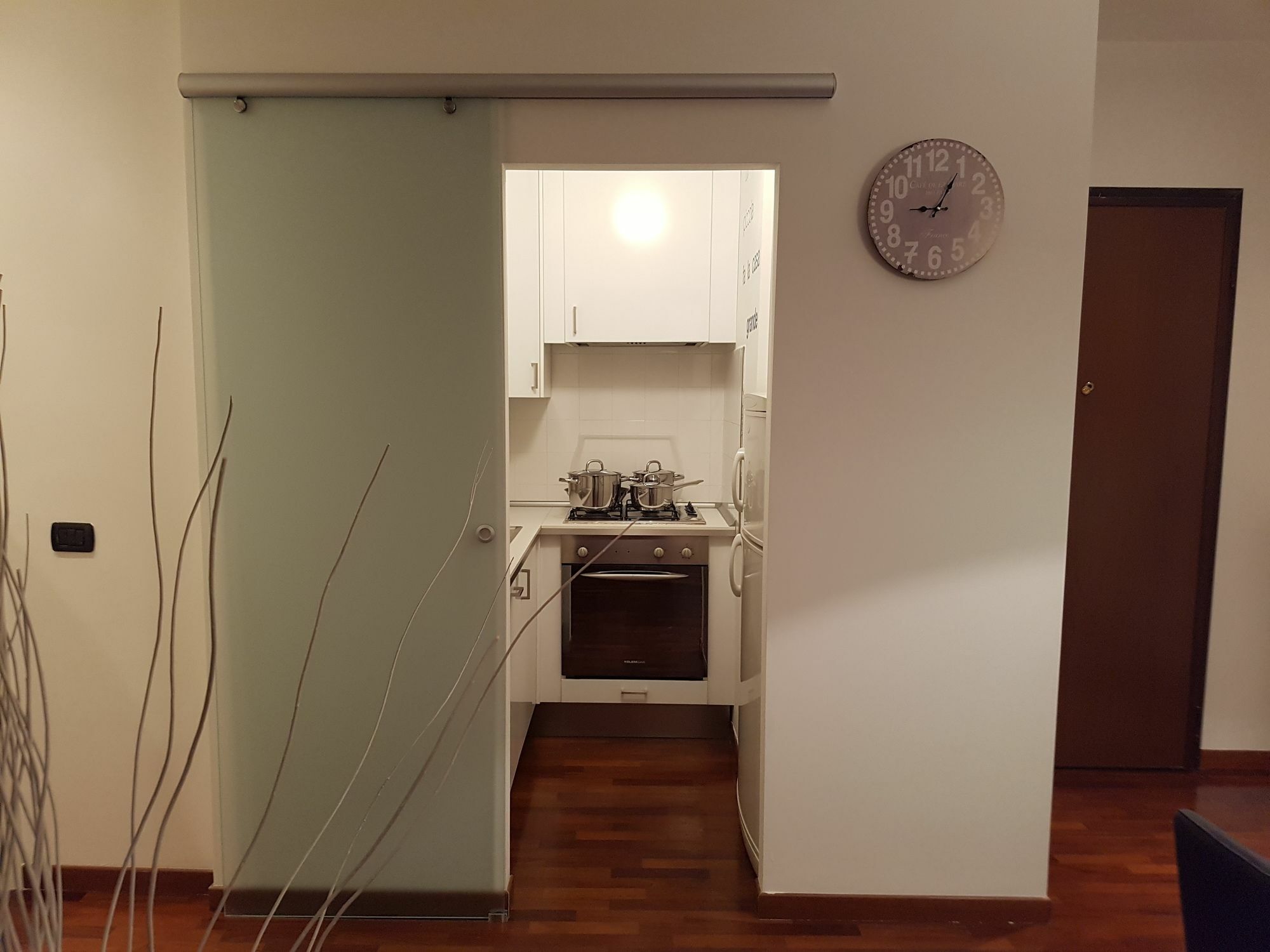Stoccolma 11 Airport And Fiera Apartment Фиумичино Екстериор снимка