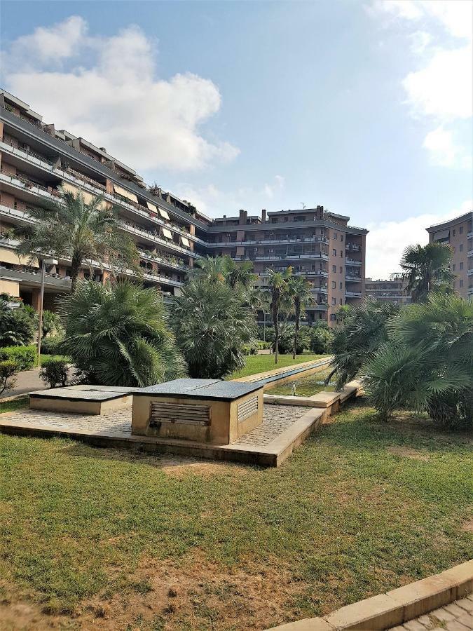 Stoccolma 11 Airport And Fiera Apartment Фиумичино Екстериор снимка